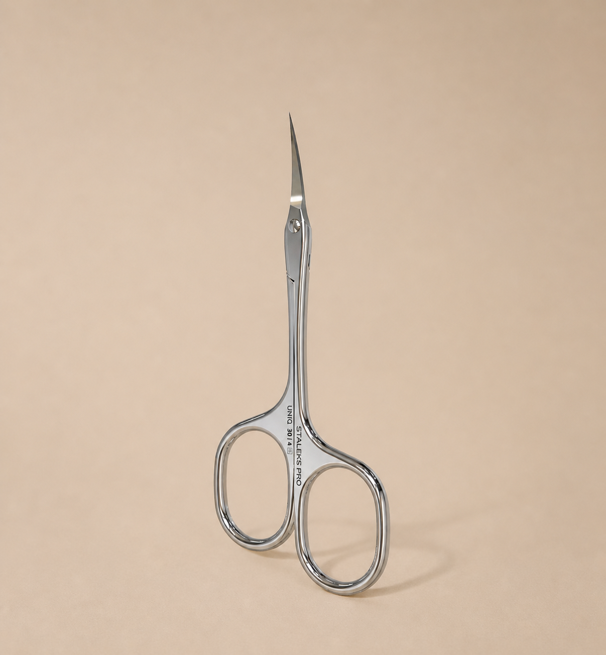 Professional cuticle scissors Asymmetric UNIQ 30 TYPE 4