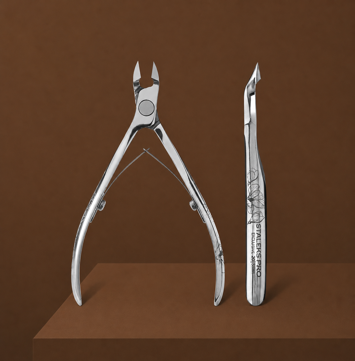 Professional cuticle nippers EXCLUSIVE 20 8 mm (magnolia)
